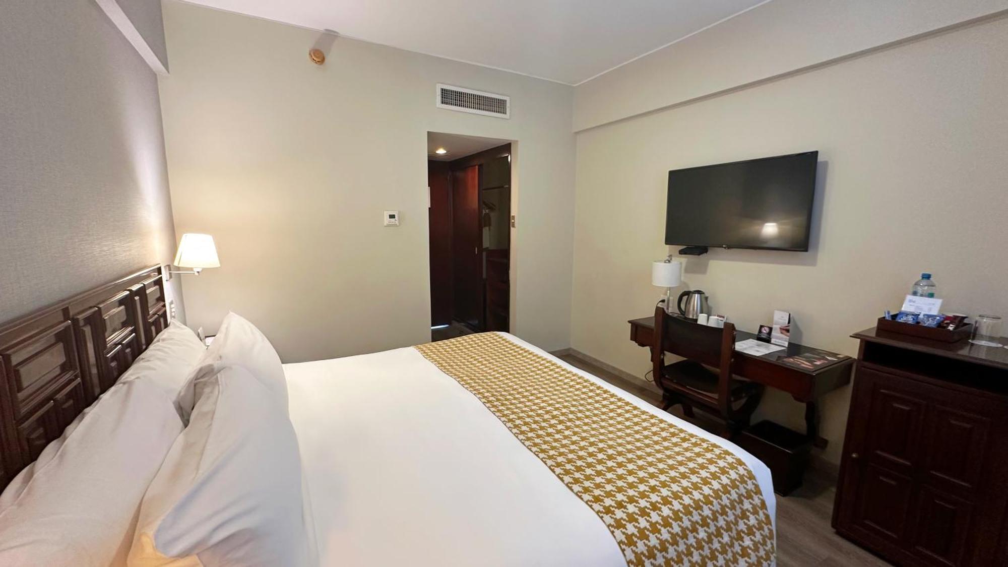 Costa Del Sol Trujillo Centro Otel Dış mekan fotoğraf
