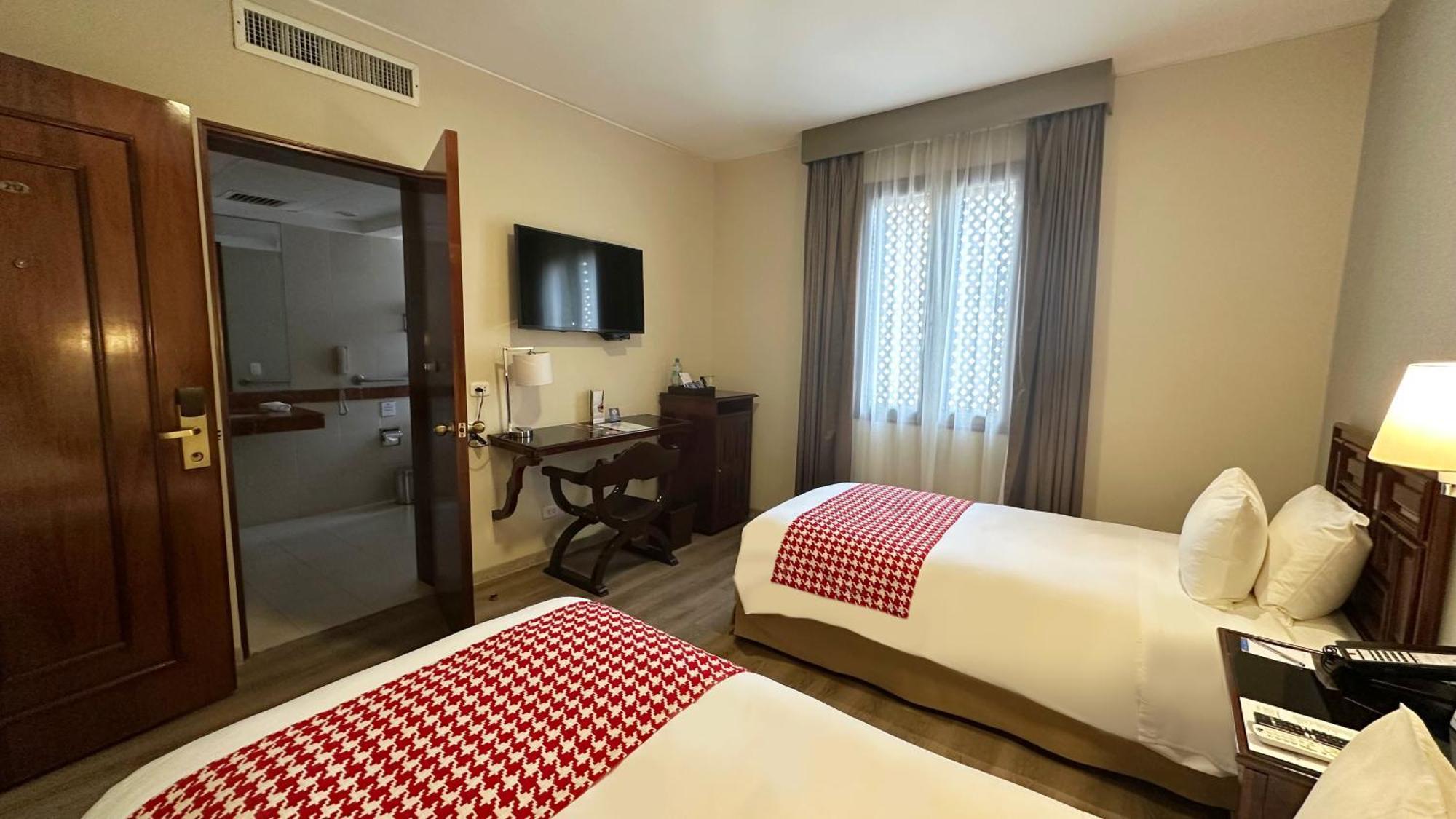 Costa Del Sol Trujillo Centro Otel Dış mekan fotoğraf