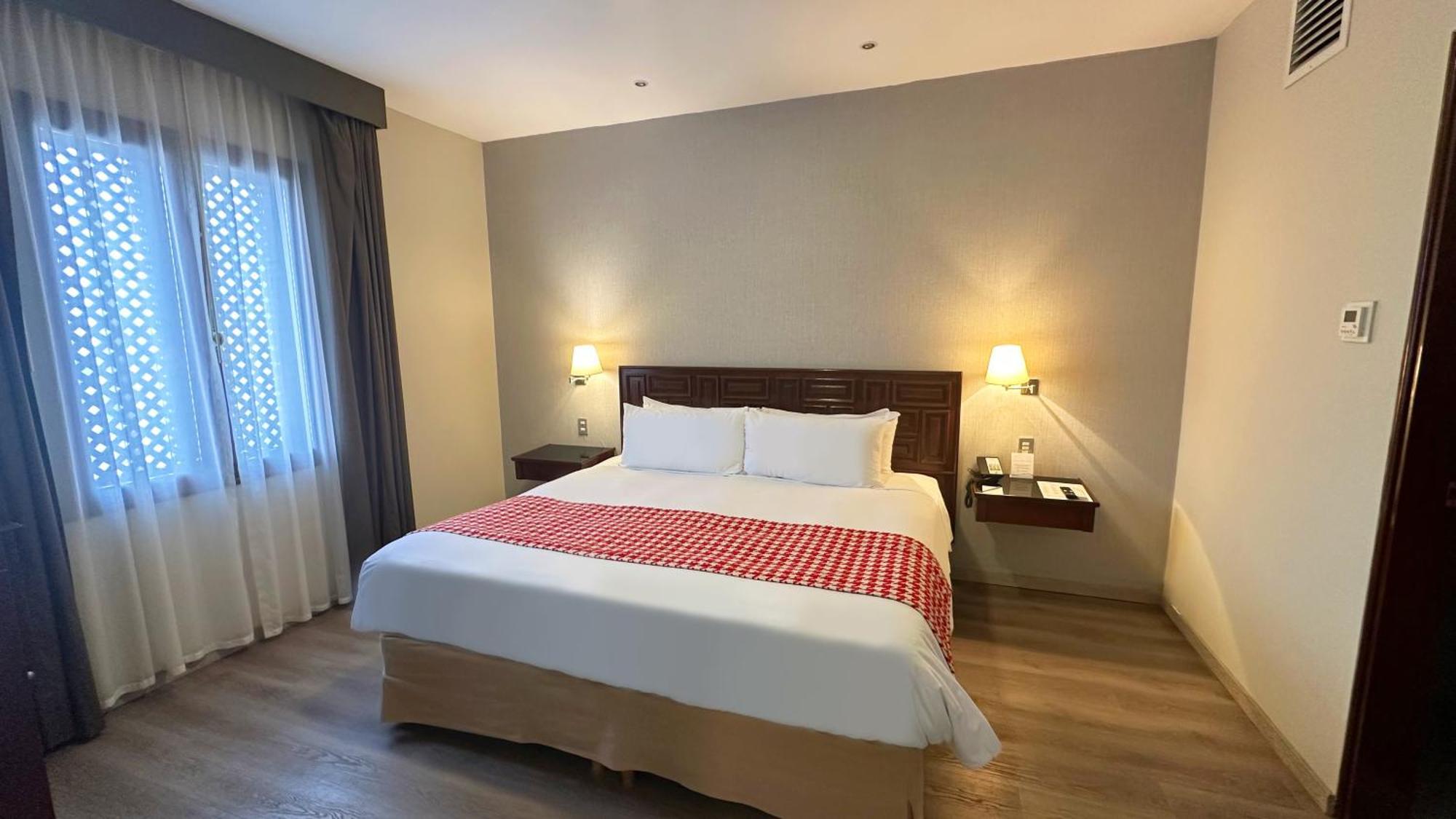 Costa Del Sol Trujillo Centro Otel Dış mekan fotoğraf